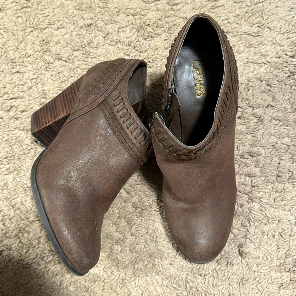 Heeled boots